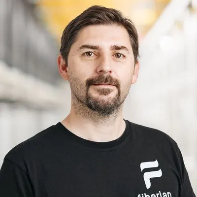 Genc Zenuni – Glasfaser Techniker fiberlan, technicien fibre optique