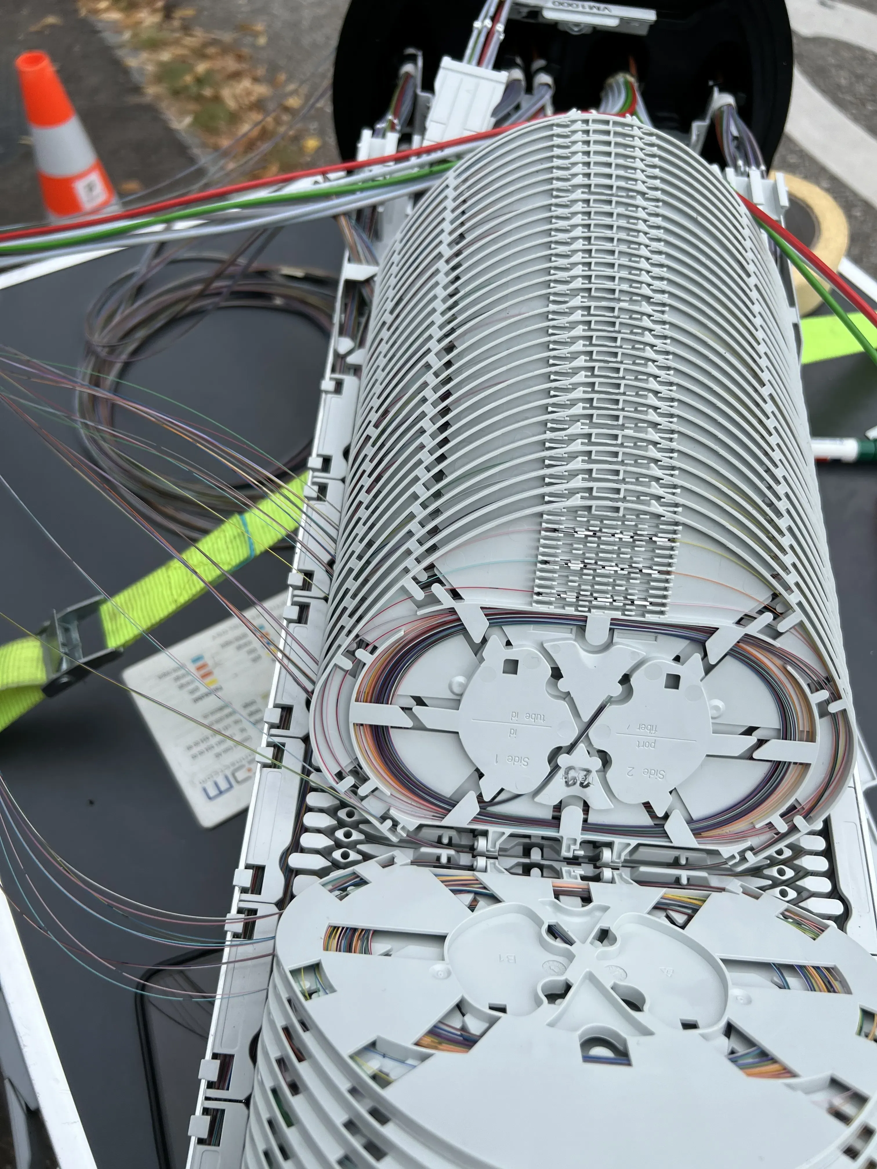 Spleissmuffe Glasfaser Kassetten – Manchon de jonction fibre optique cassettes